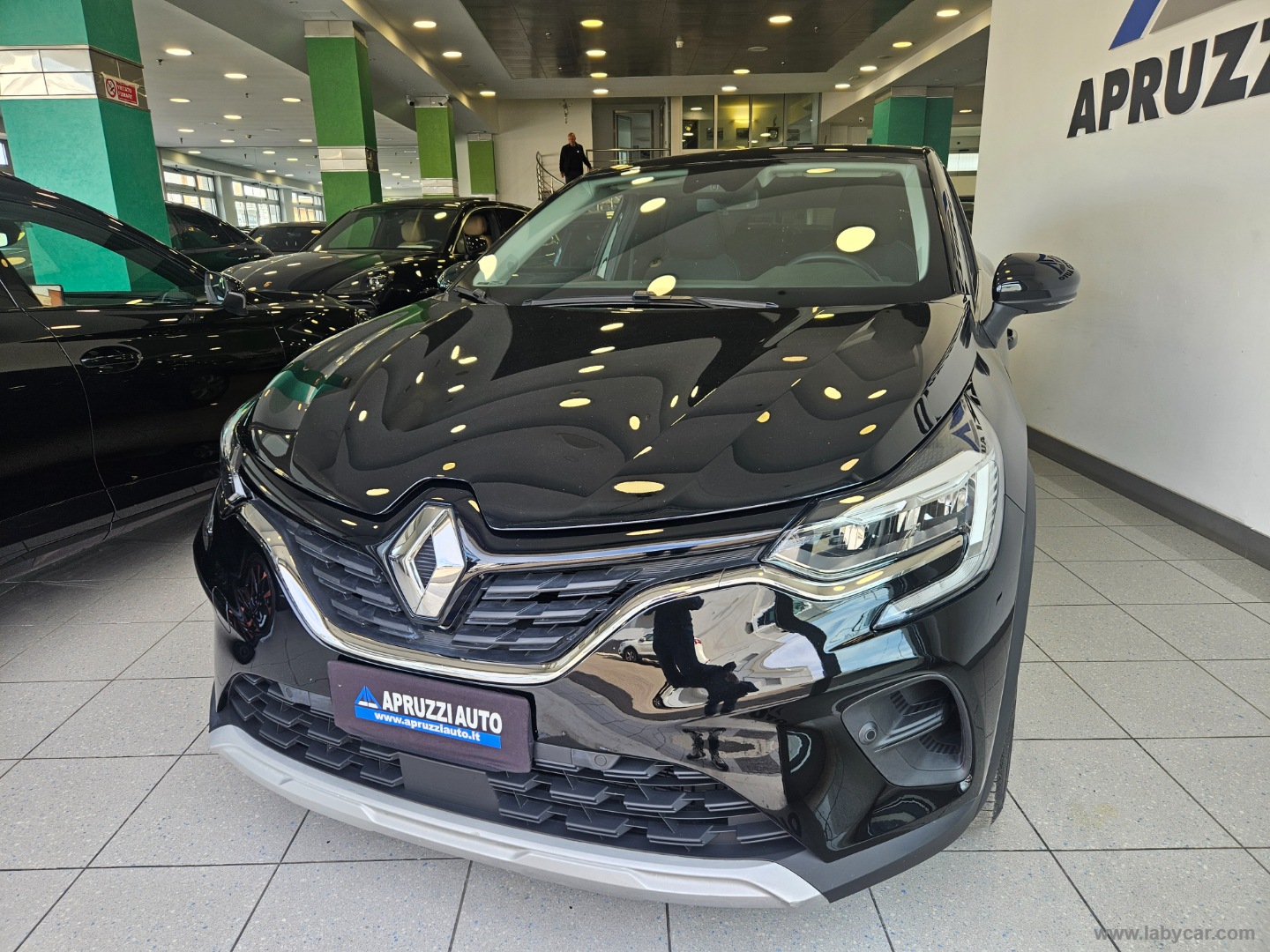 Captur Hybrid E-Tech 145 CV Business AUT. - immagine 3