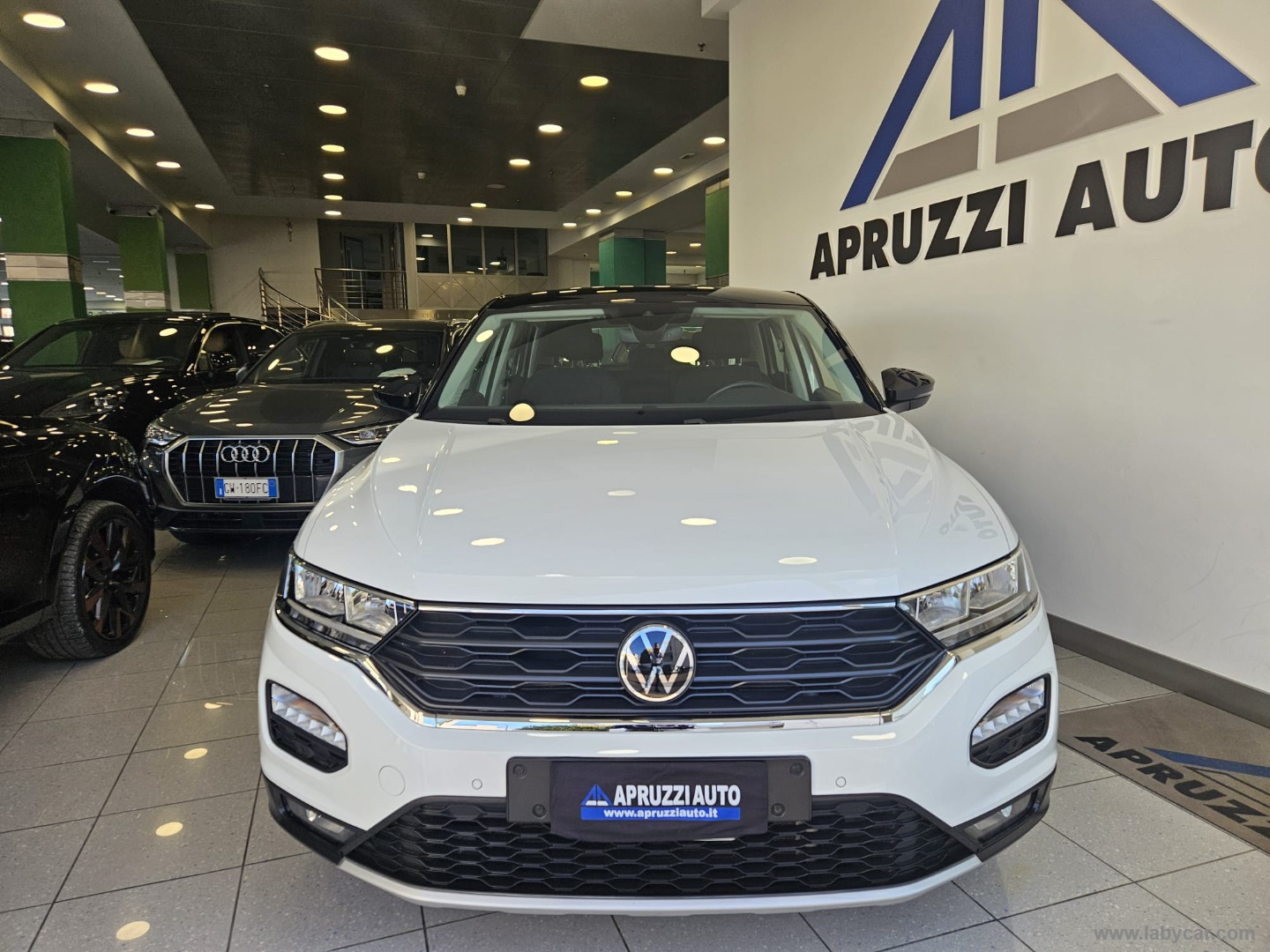 T-Roc 2.0 TDI SCR 150 CV DSG Life - immagine 3