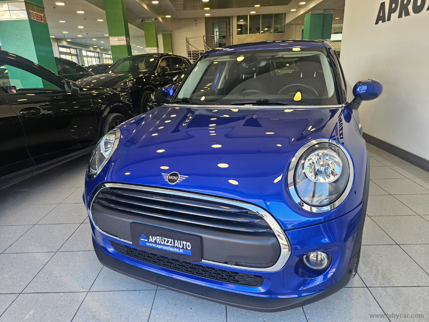 Mini One Business 5 porte AUTO - immagine 3