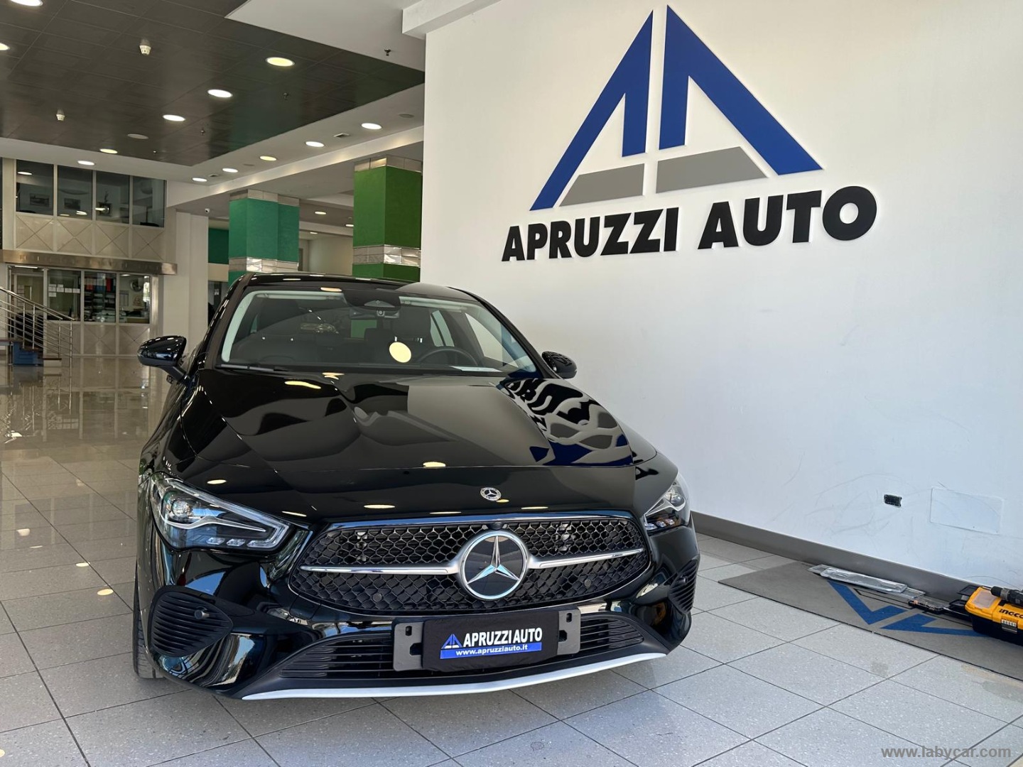 CLA 180 d Aut. Shooting Brake Advanced - immagine 3