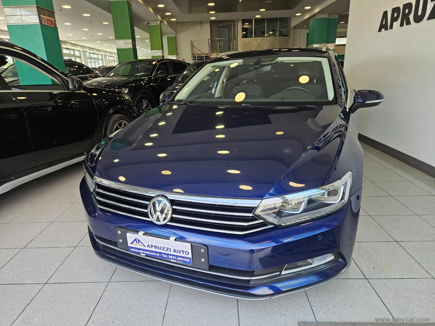 Passat 2.0 TDI DSG Business BlueMot Tech - immagine 3