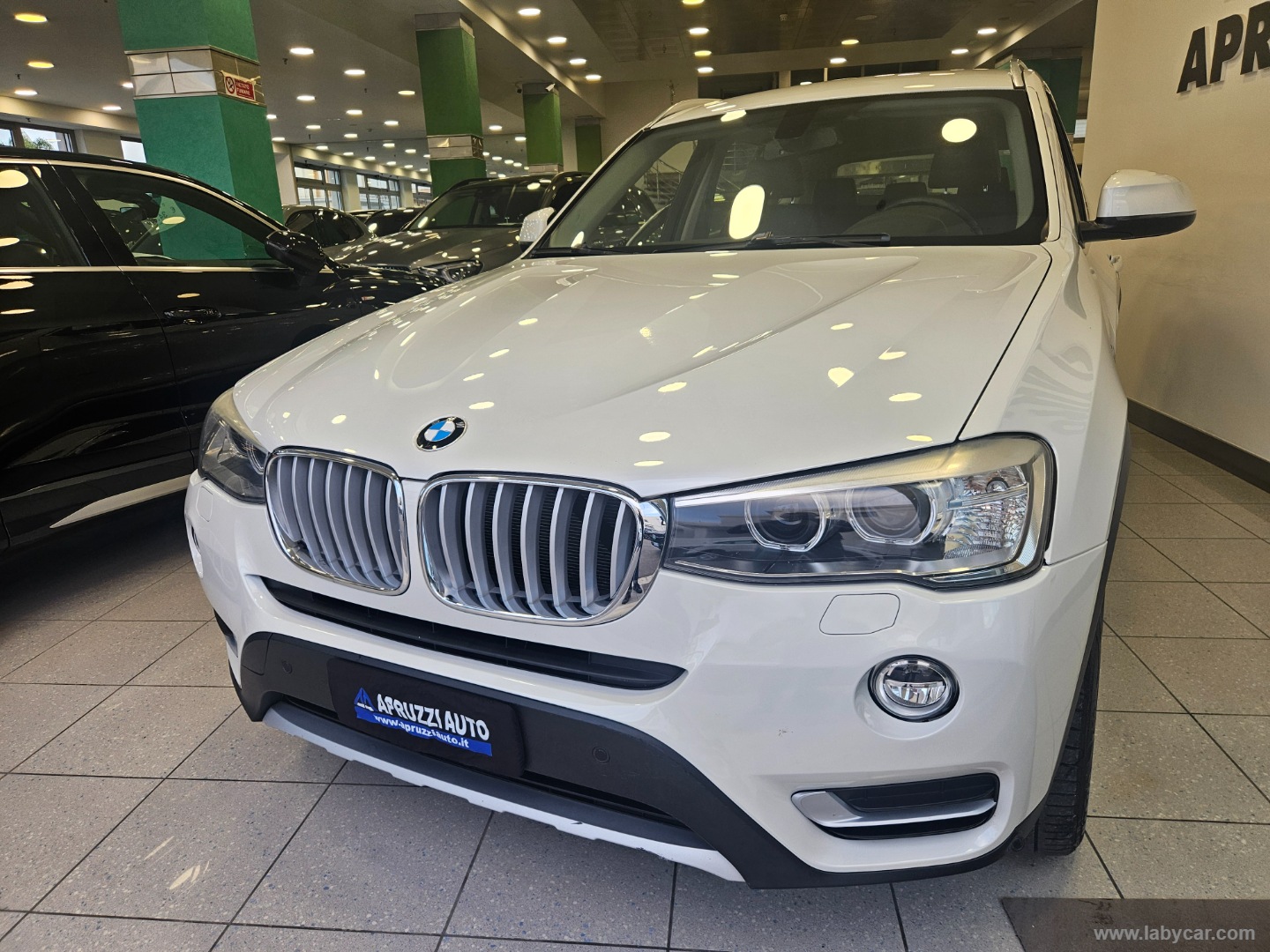 X3 xDrive20d xLine - immagine 3