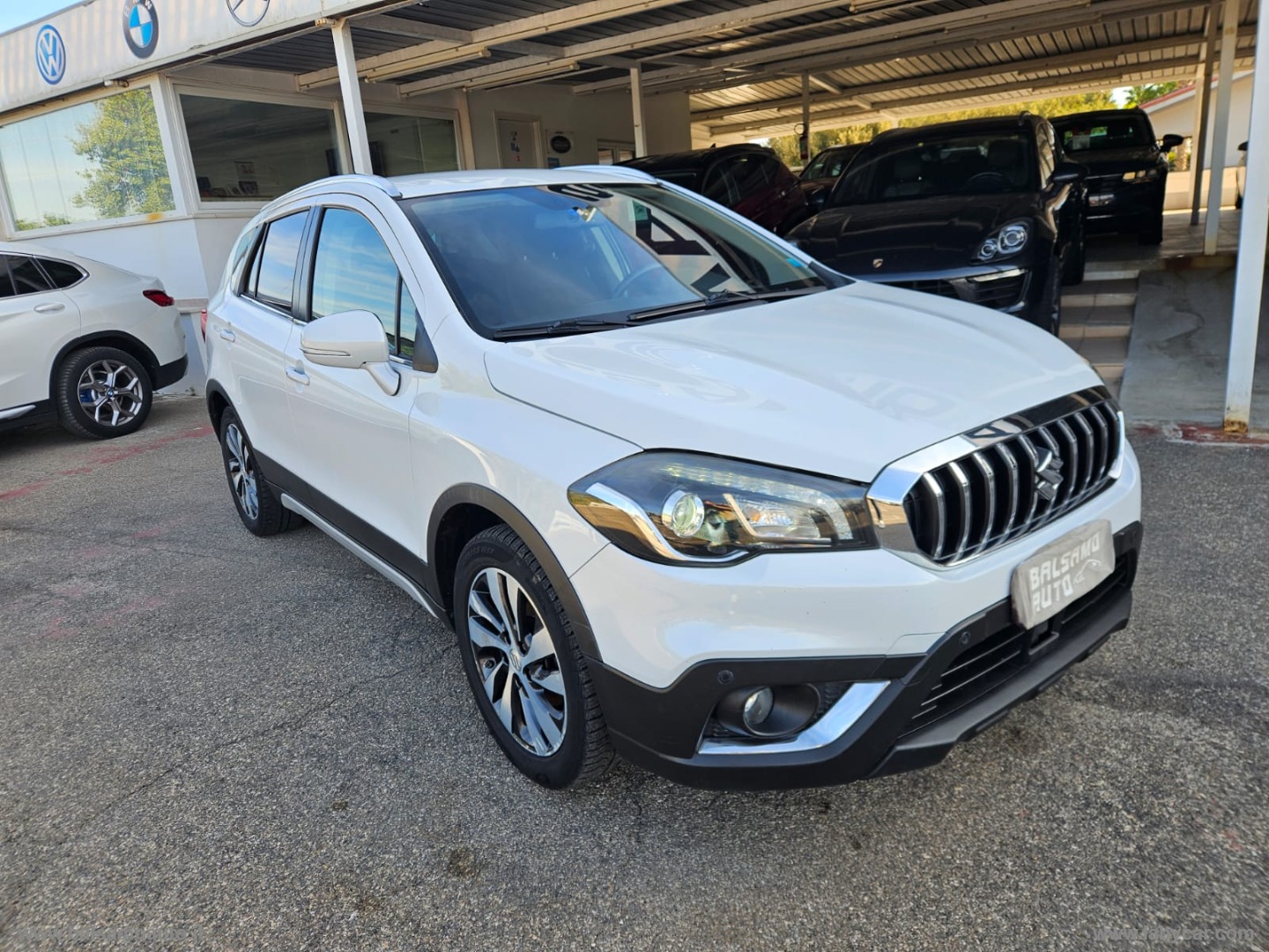 S-Cross 1.6 DDiS 4WD All Grip Plus - immagine 3
