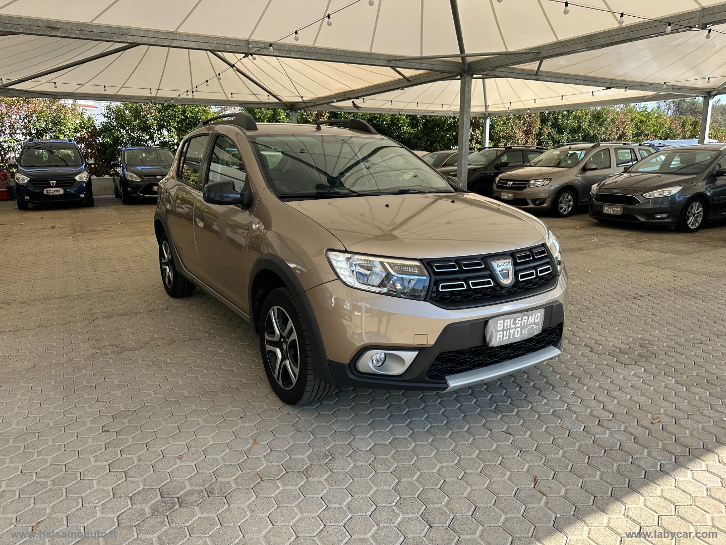 Sandero Stepway 0.9 TCe 12V T-GPL 90 S&S - immagine 3