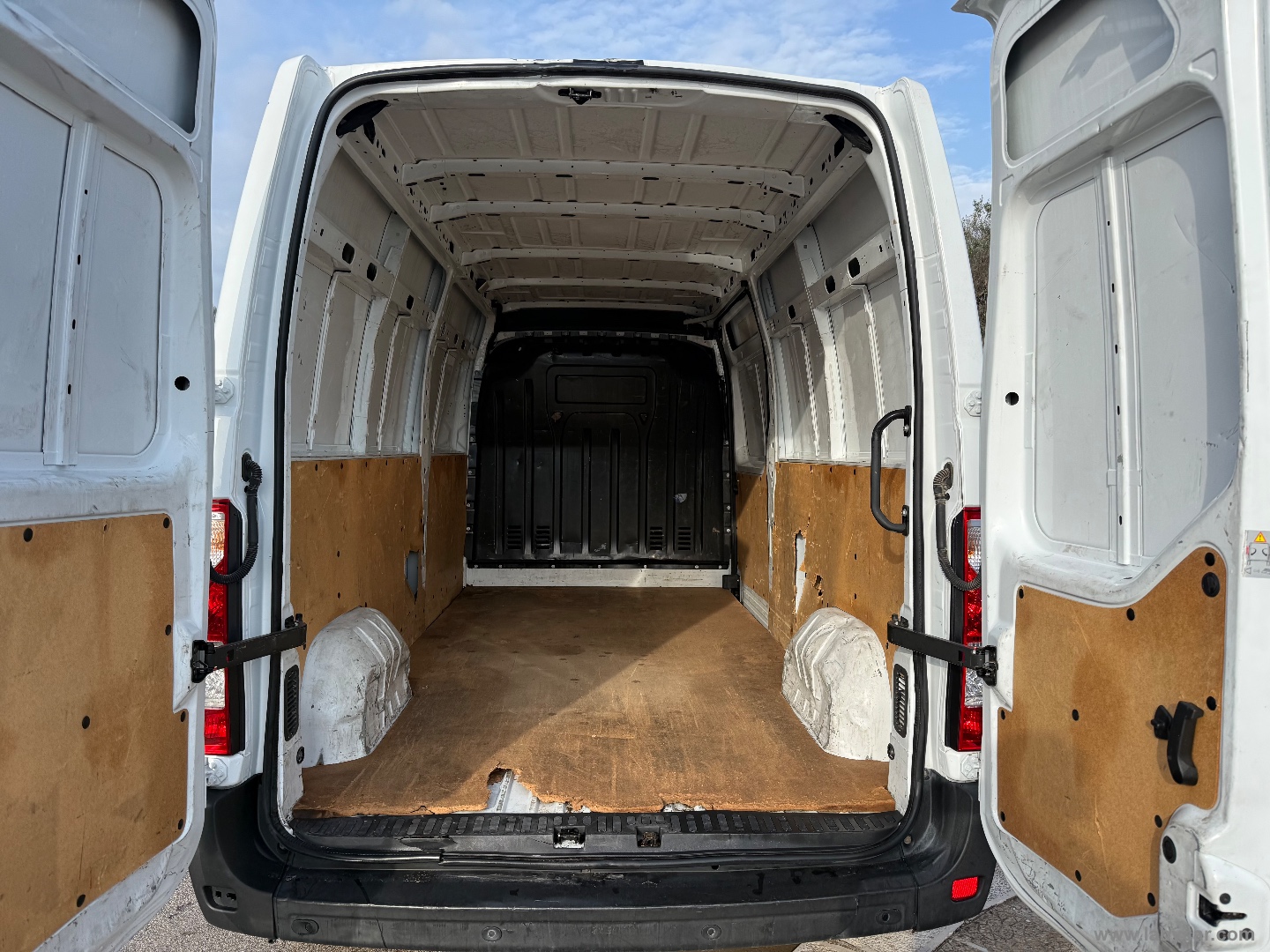 Master 3T5 2.3dCi 135 PL-TM Furg.Red Ed. - immagine 3