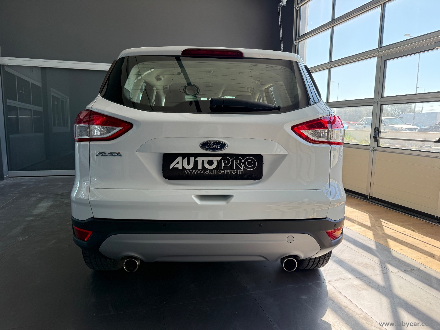 Kuga 2.0 TDCI 140 CV 2WD Titanium - immagine 3
