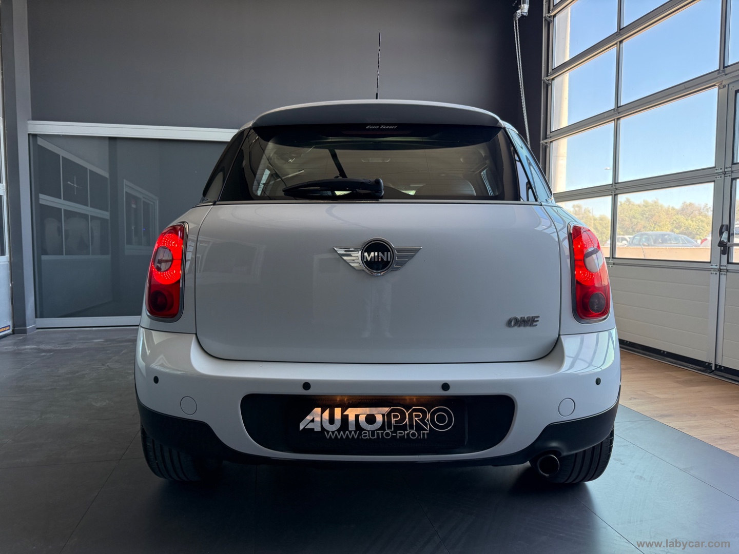 Mini One Countryman - immagine 3