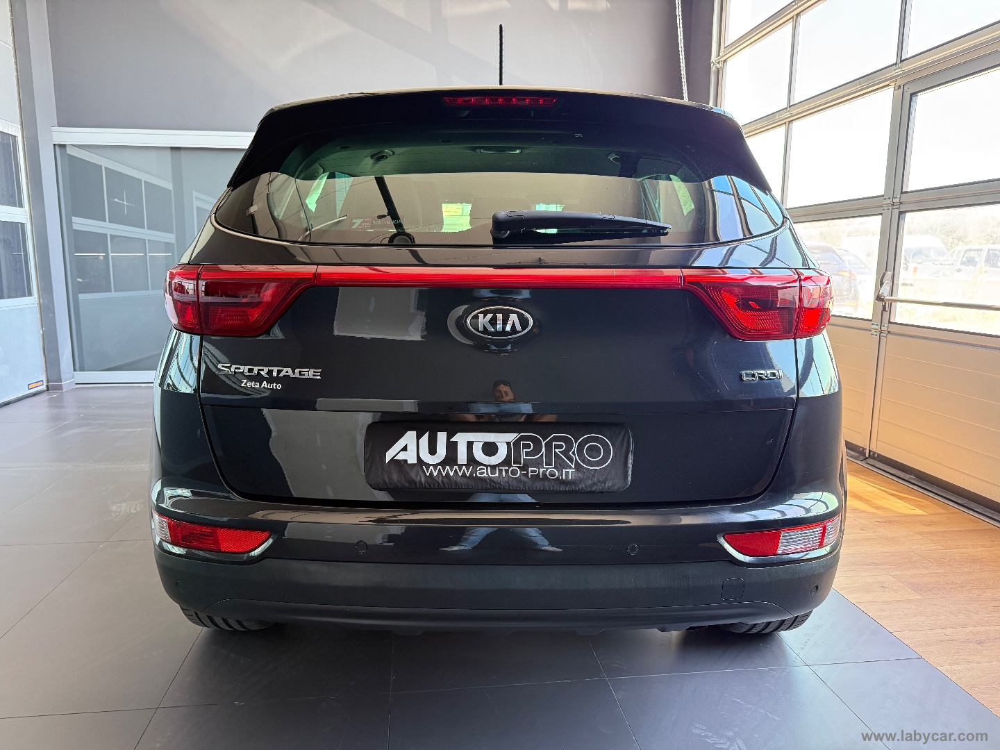 Sportage 1.7 CRDI 2WD Cool - immagine 3