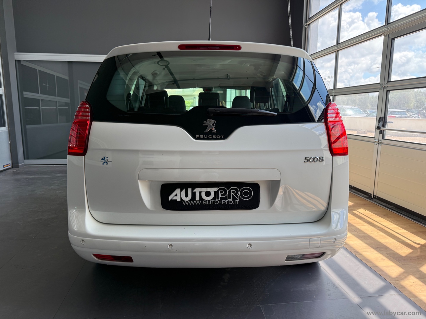 5008 1.6 HDi 115 CV Active - immagine 3