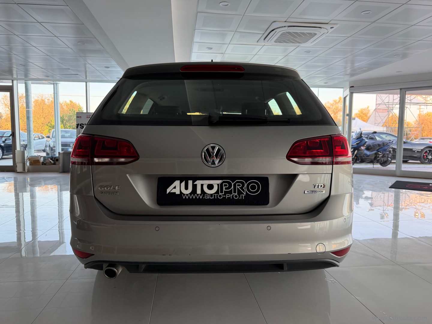 Golf Variant 1.6 TDI 105 CV Comfortl.BMT - immagine 3