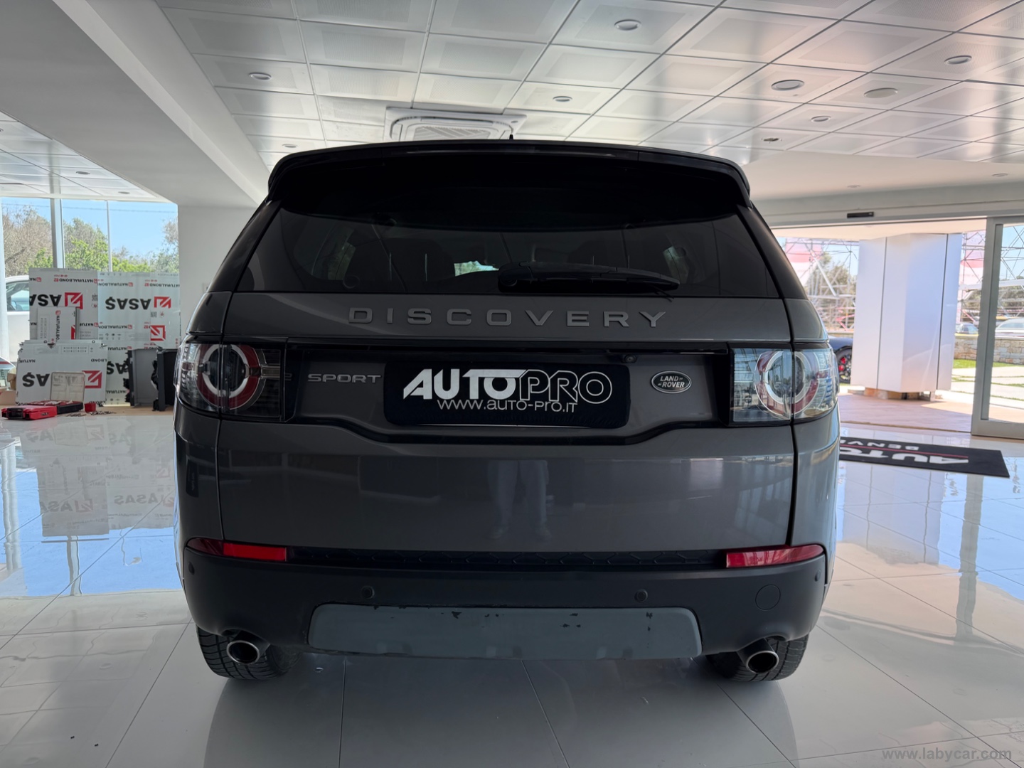 Discovery Sport 2.0 TD4 150 CV Pure - immagine 3