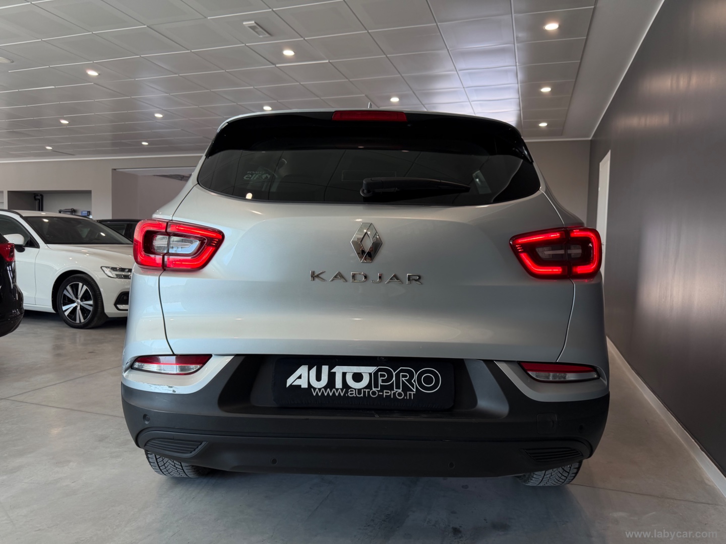 Kadjar Blue dCi 8V 115 CV EDC Business - immagine 3