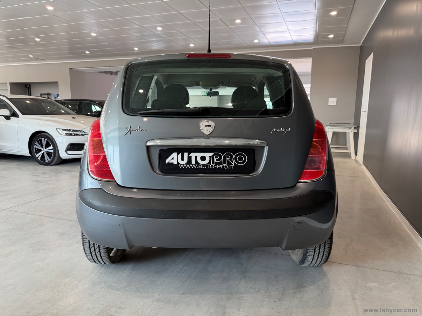 Ypsilon 1.3 MJT 16V Argento - immagine 3