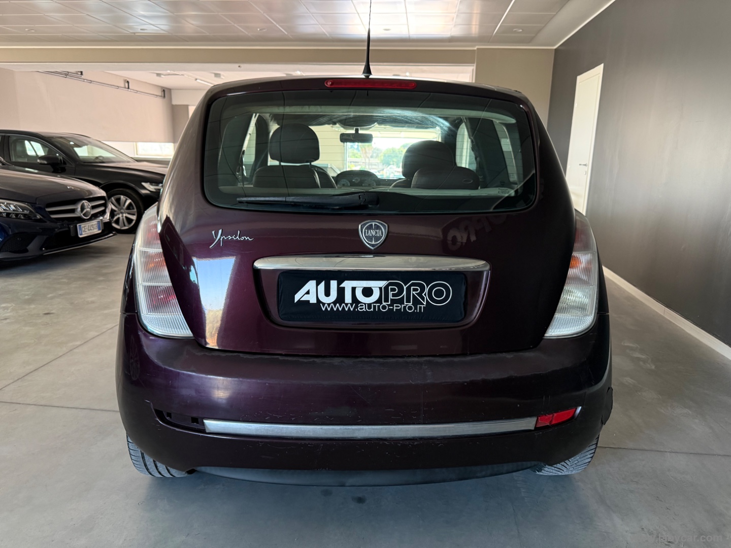 Ypsilon 1.4 Argento Ecochic GPL - immagine 3