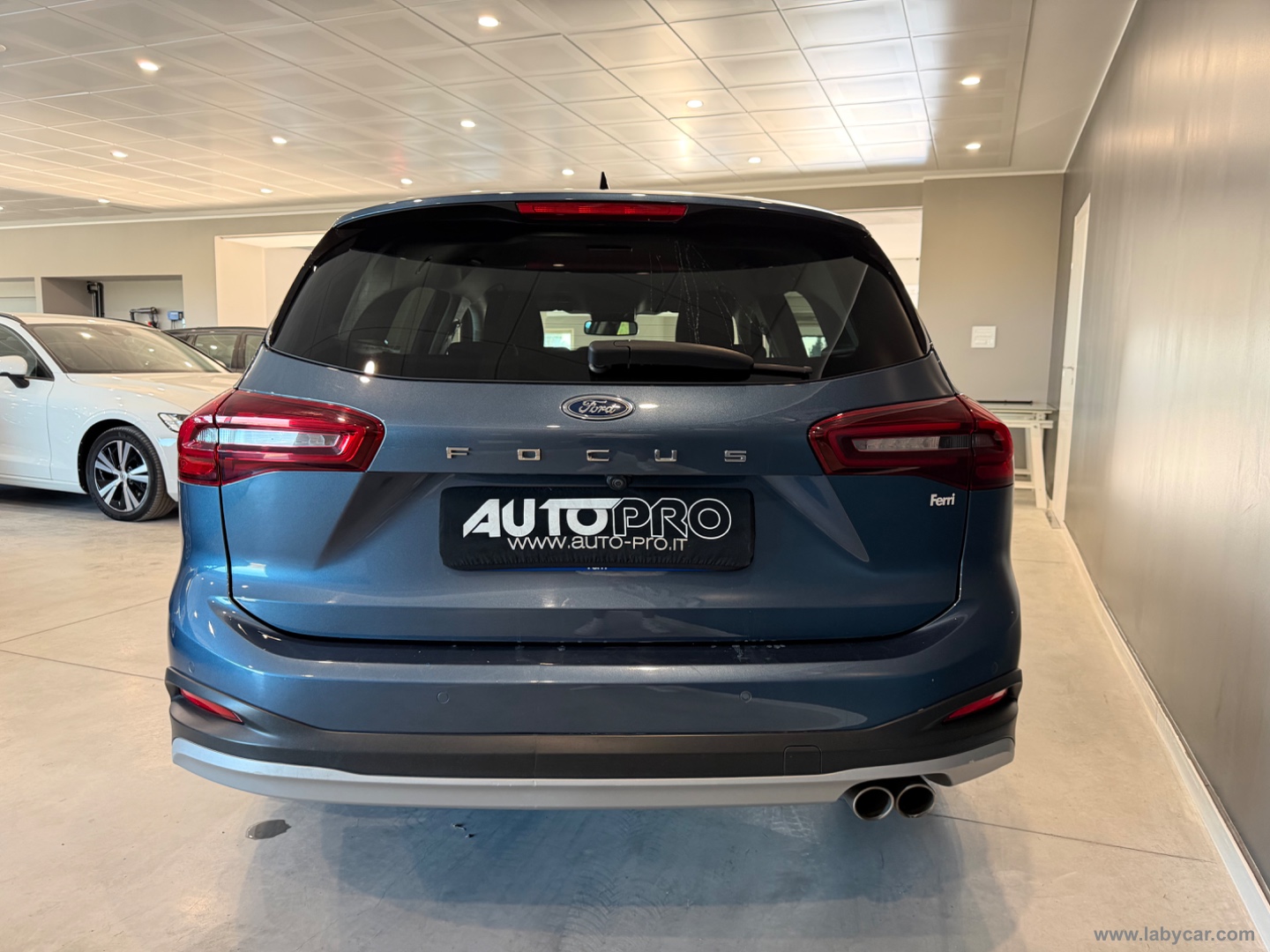 Focus 1.5 EcoBlue 115CV aut. SW Active - immagine 3