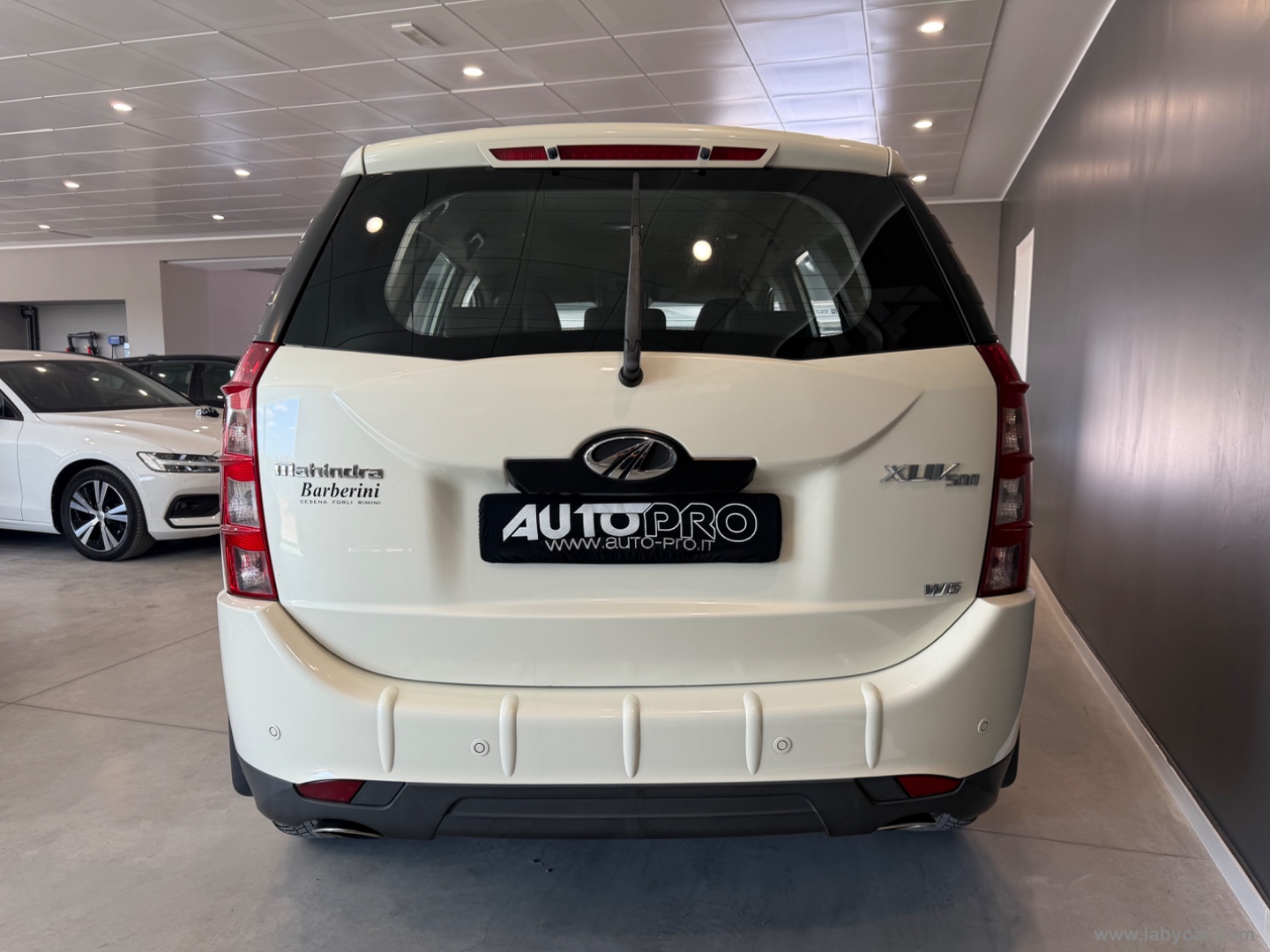 XUV500 2.2 16V FWD W6 - immagine 3