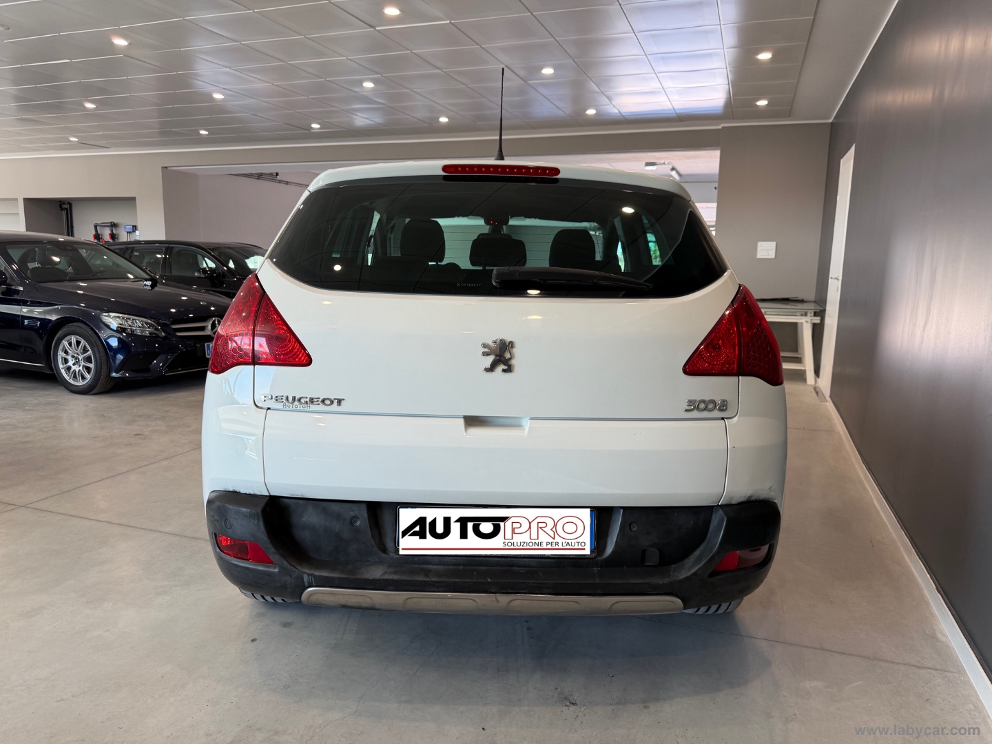 3008 1.6 HDi 115 CV Active - immagine 3