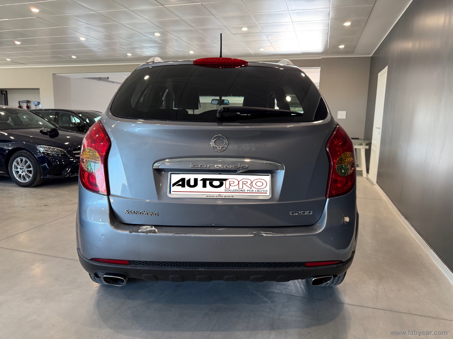 Korando 2.0 2WD MT GPL C - immagine 3