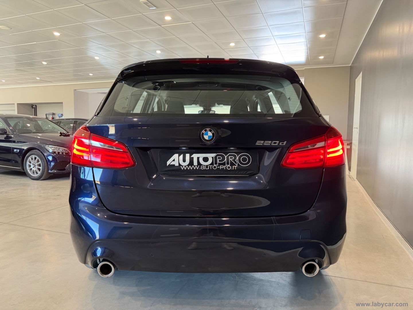 220d Active Tourer Business aut. - immagine 3
