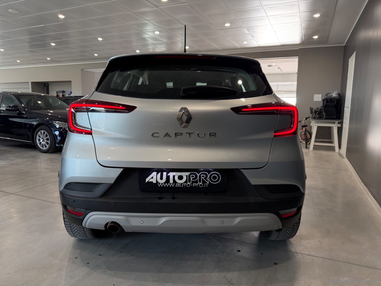 Captur TCe 12V 100 CV GPL FAP Business - immagine 3