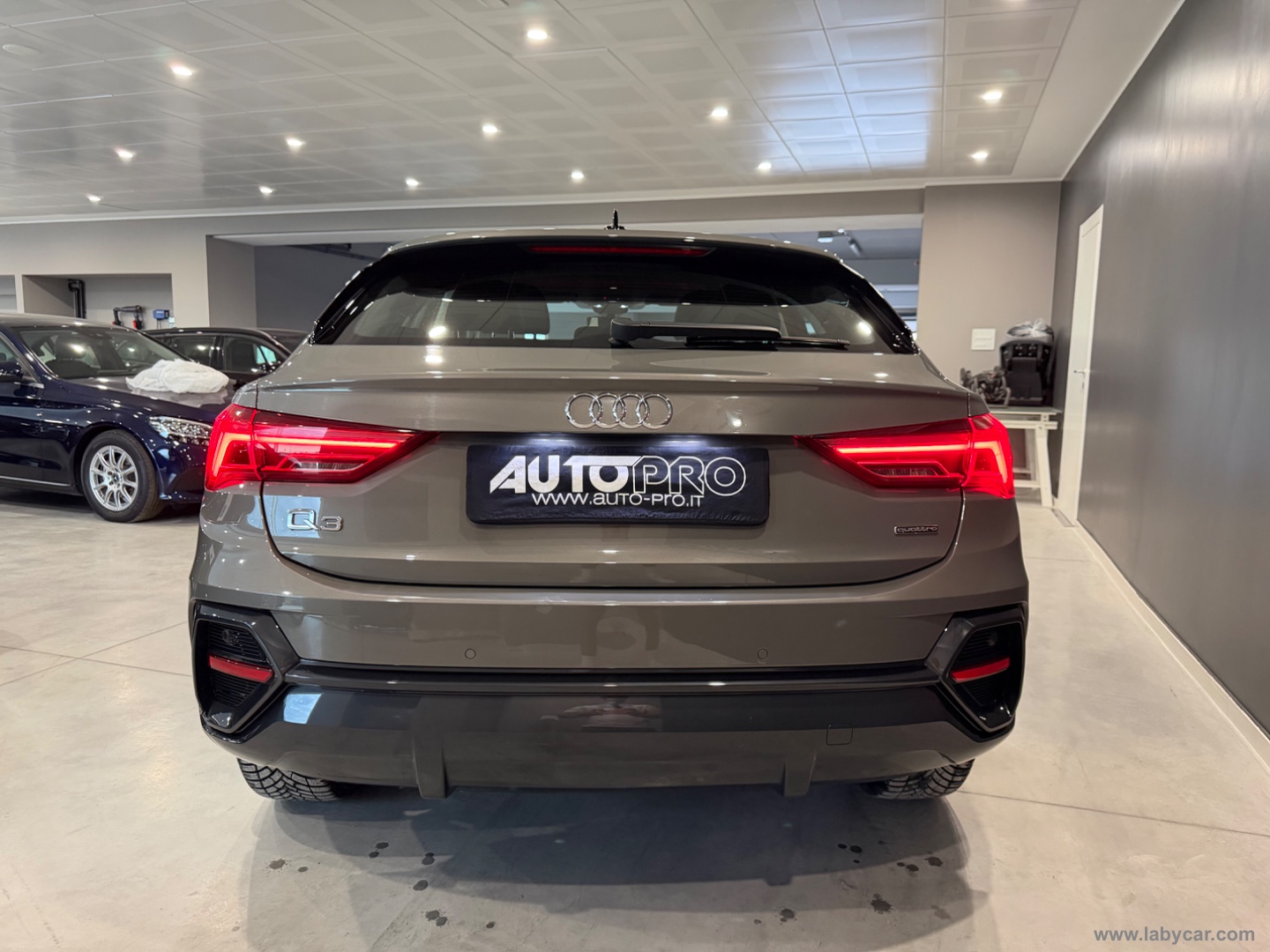 Q3 SPB 40 TDI qu- S tr. Business Plus - immagine 3