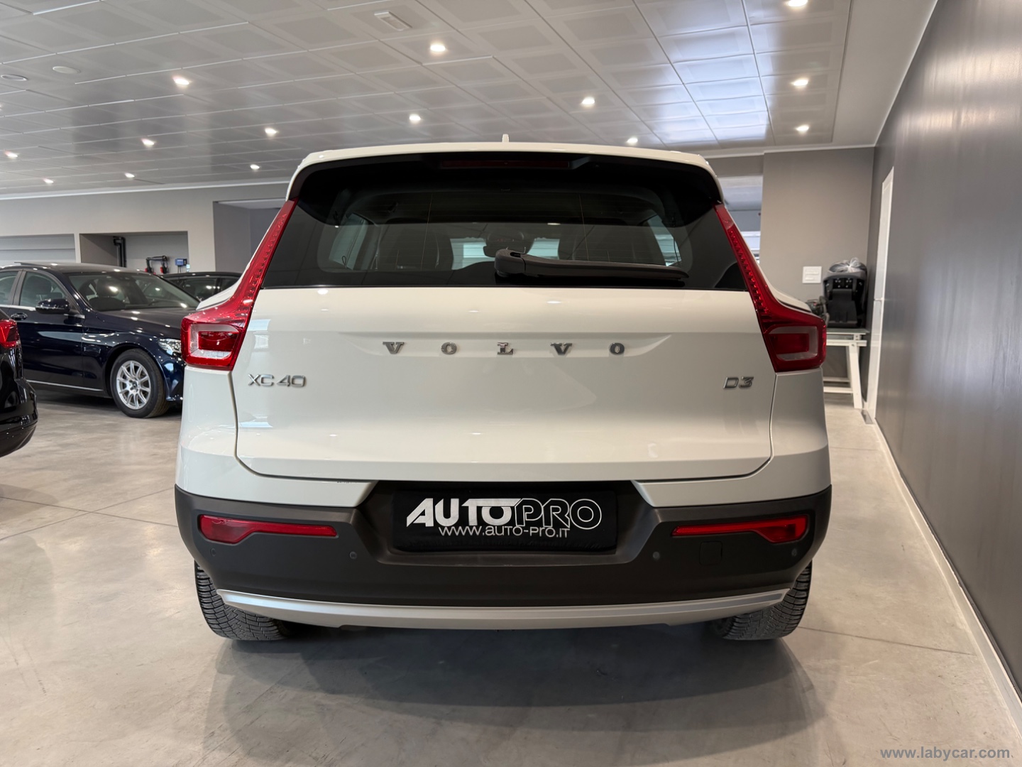XC40 D3 Geartronic Business Plus N1 - immagine 3