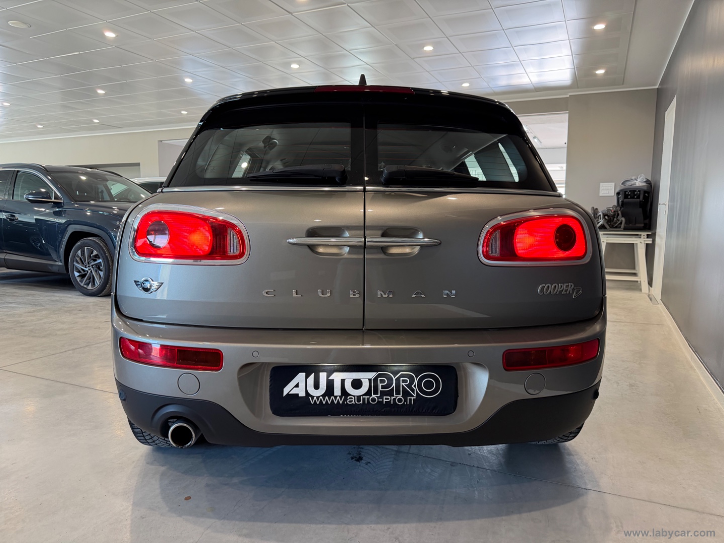 Mini Cooper D Boost Clubman - immagine 3