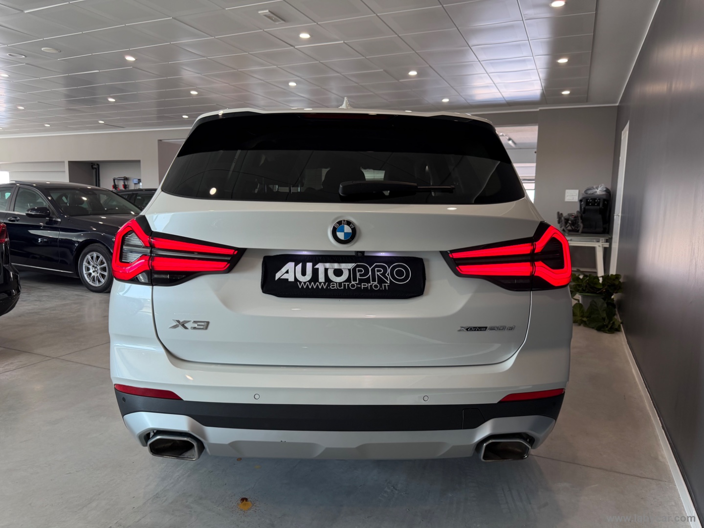 X3 xDrive20d 48V - immagine 3