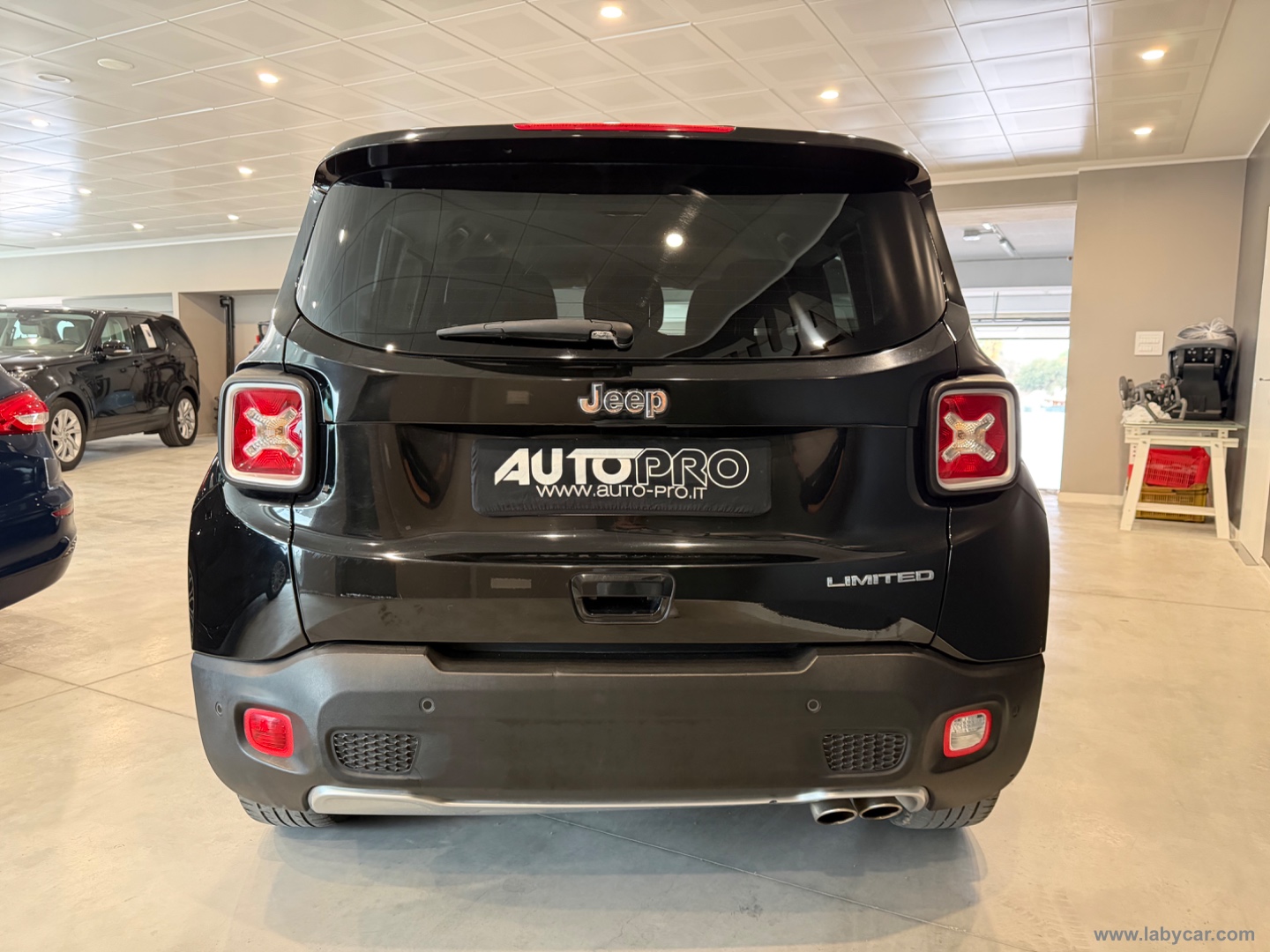 Renegade 1.6 Mjt 120CV Longitude - immagine 3