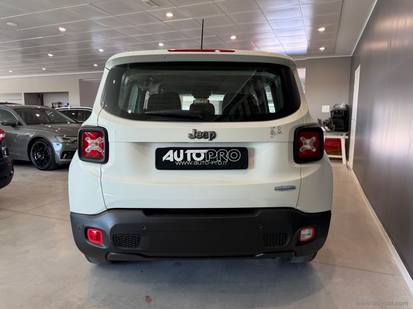 Renegade 1.6 Mjt 120CV Longitude - immagine 3