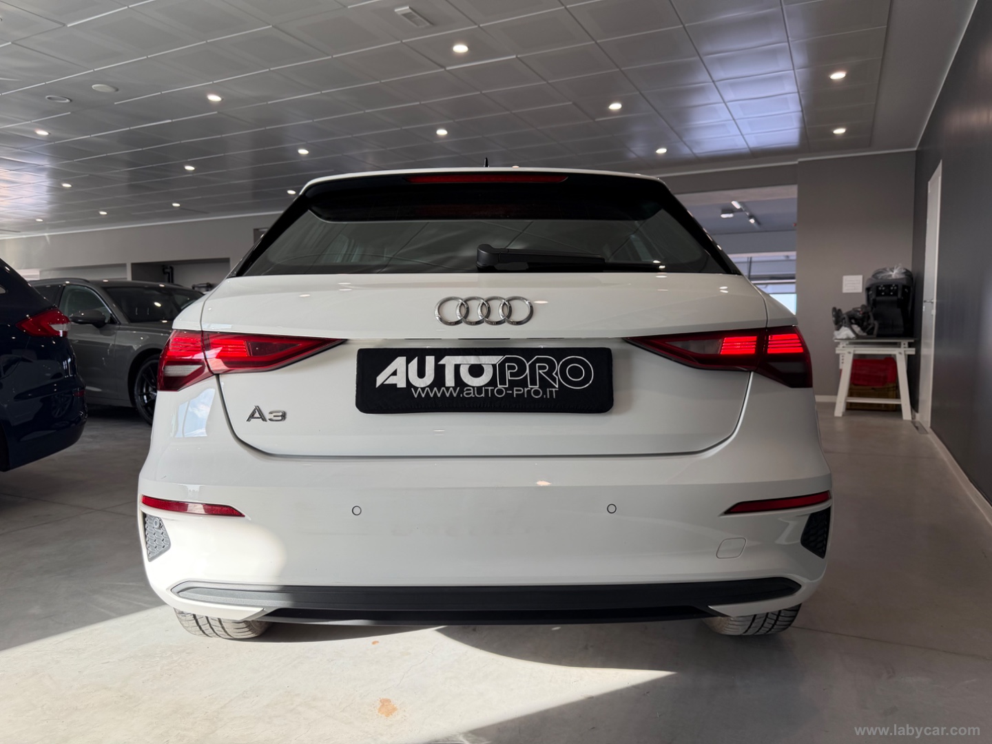 A3 SPB 30 TDI S tronic Business - immagine 3