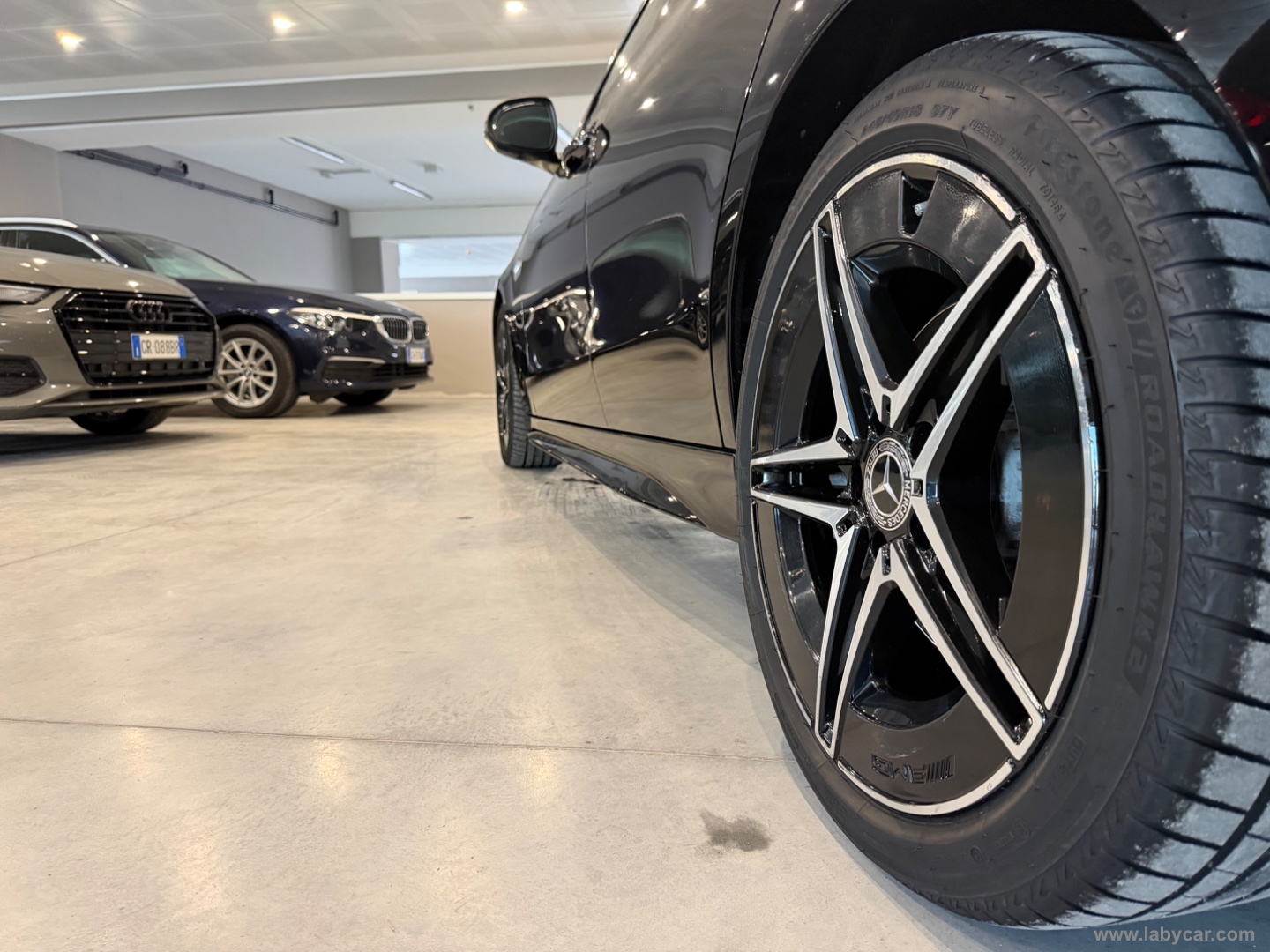 C 220 d S.W. 4Matic AMG Line Advanced - immagine 3