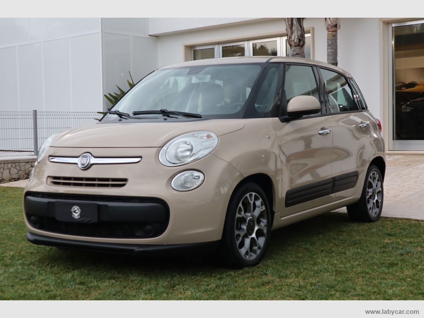 500L 1.3 MJT 95 CV Business - immagine 3