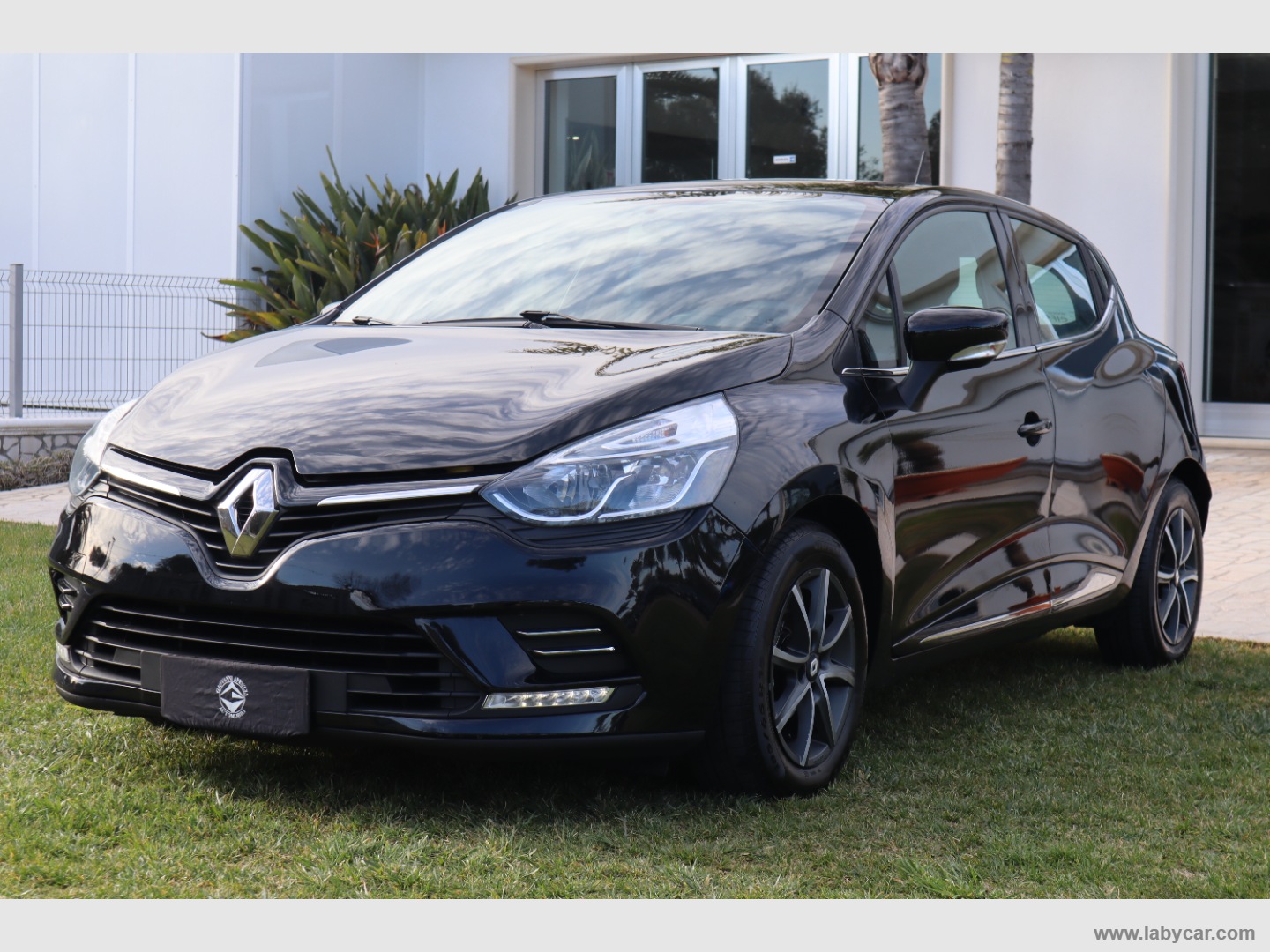 Clio dCi 8V 90 CV S&S 5p. Energy Intens - immagine 3