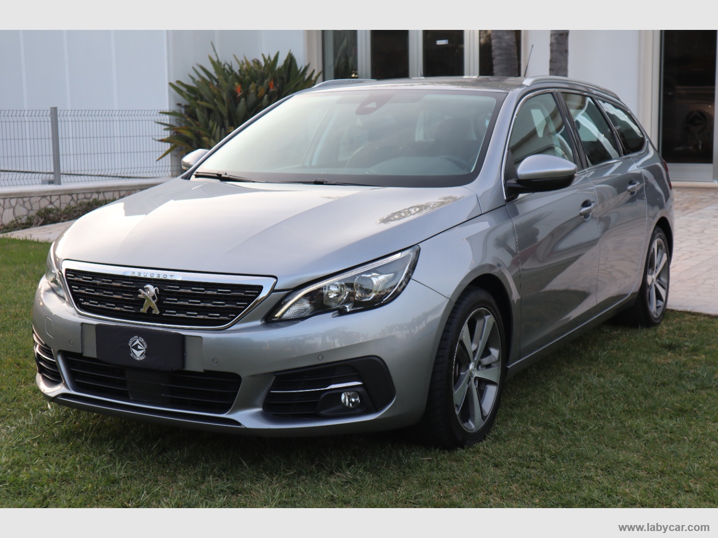 308 BlueHDi 130 S&S SW Allure - immagine 3