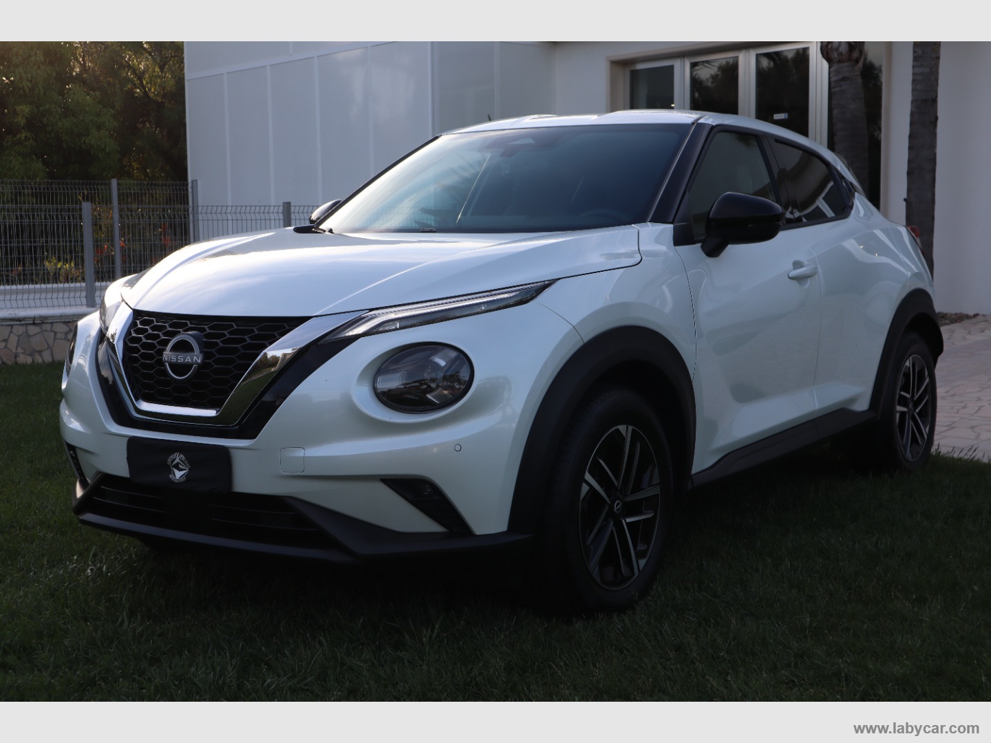 Juke 1.0 DIG-T 114 CV Tekna - immagine 3