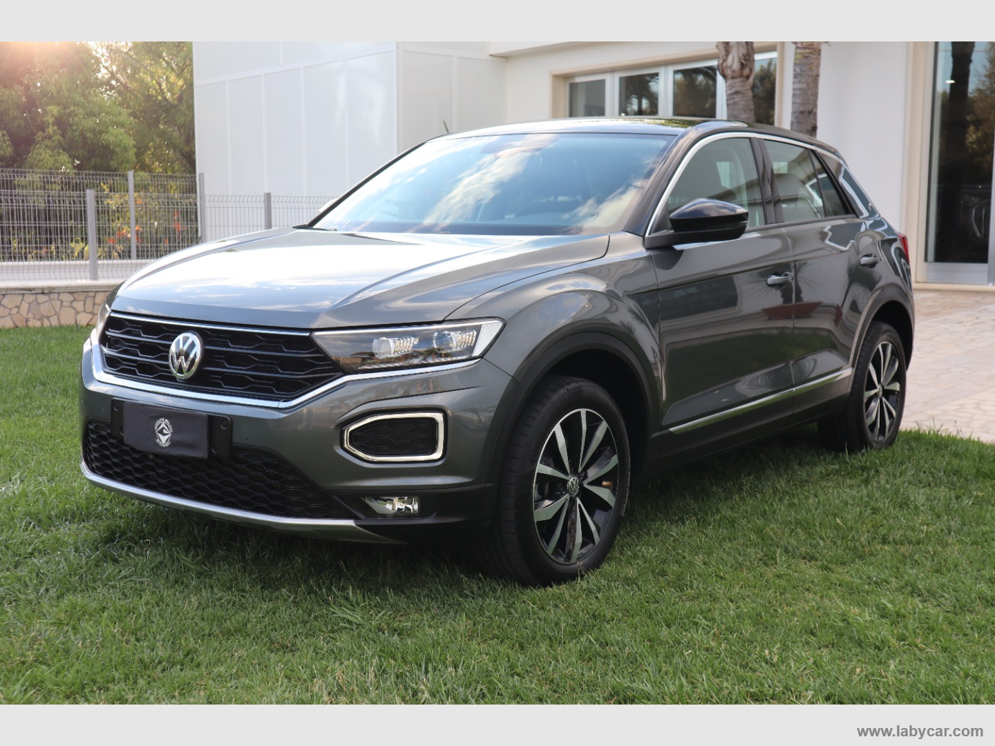 T-Roc 1.6 TDI SCR Advanced BlueMot.Tech. - immagine 3