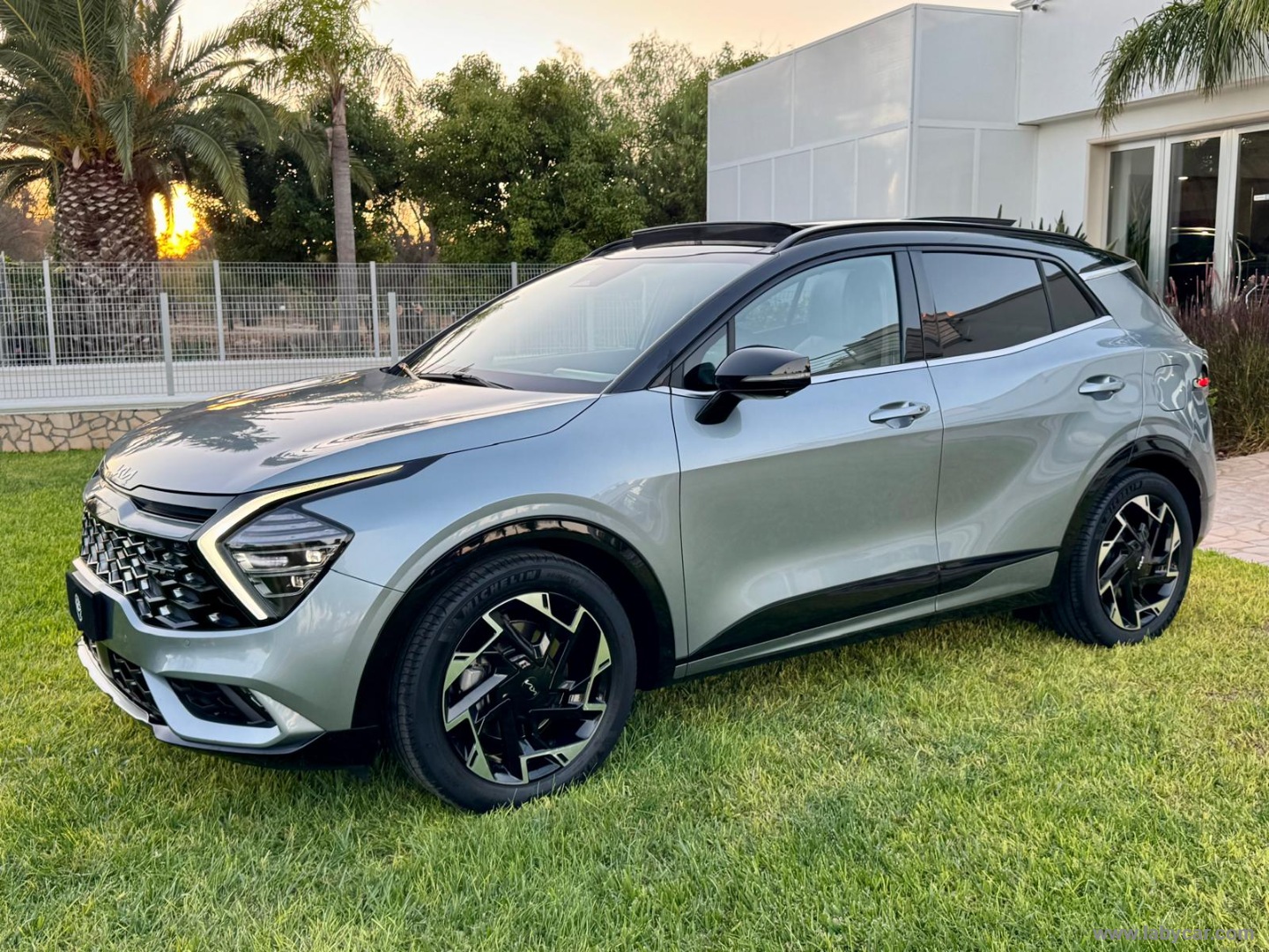 Sportage 1.6 CRDi MHEV DCT GT-line Plus - immagine 3