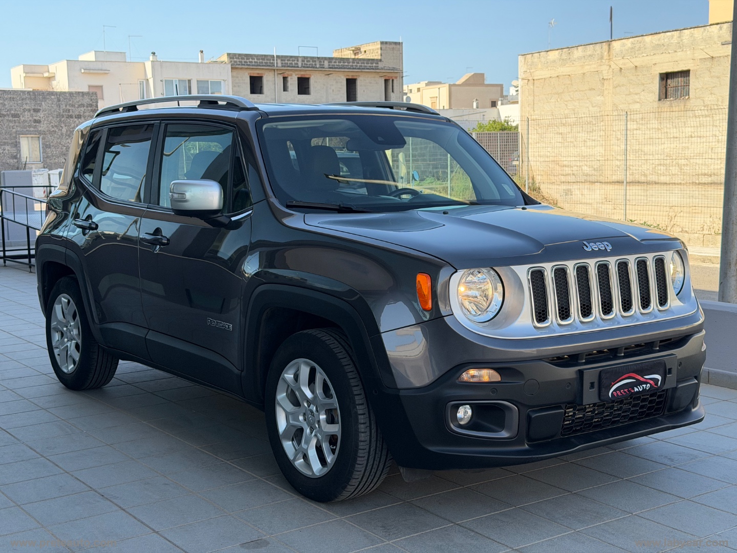 Renegade 2.0 Mjt 140 CV 4WD AD. Limited - immagine 3