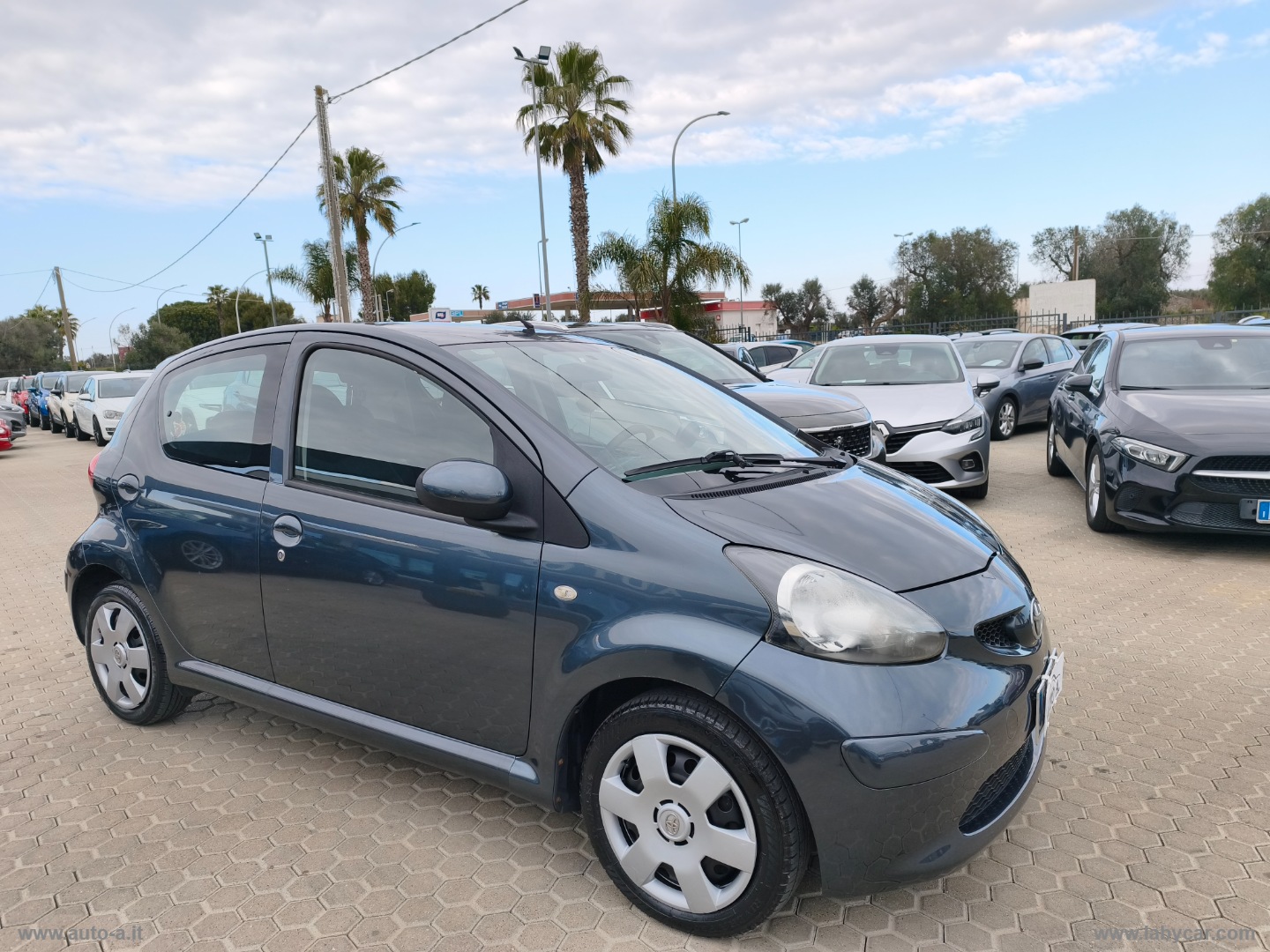Aygo 1.0 VVT-i 5p. Sol - immagine 3