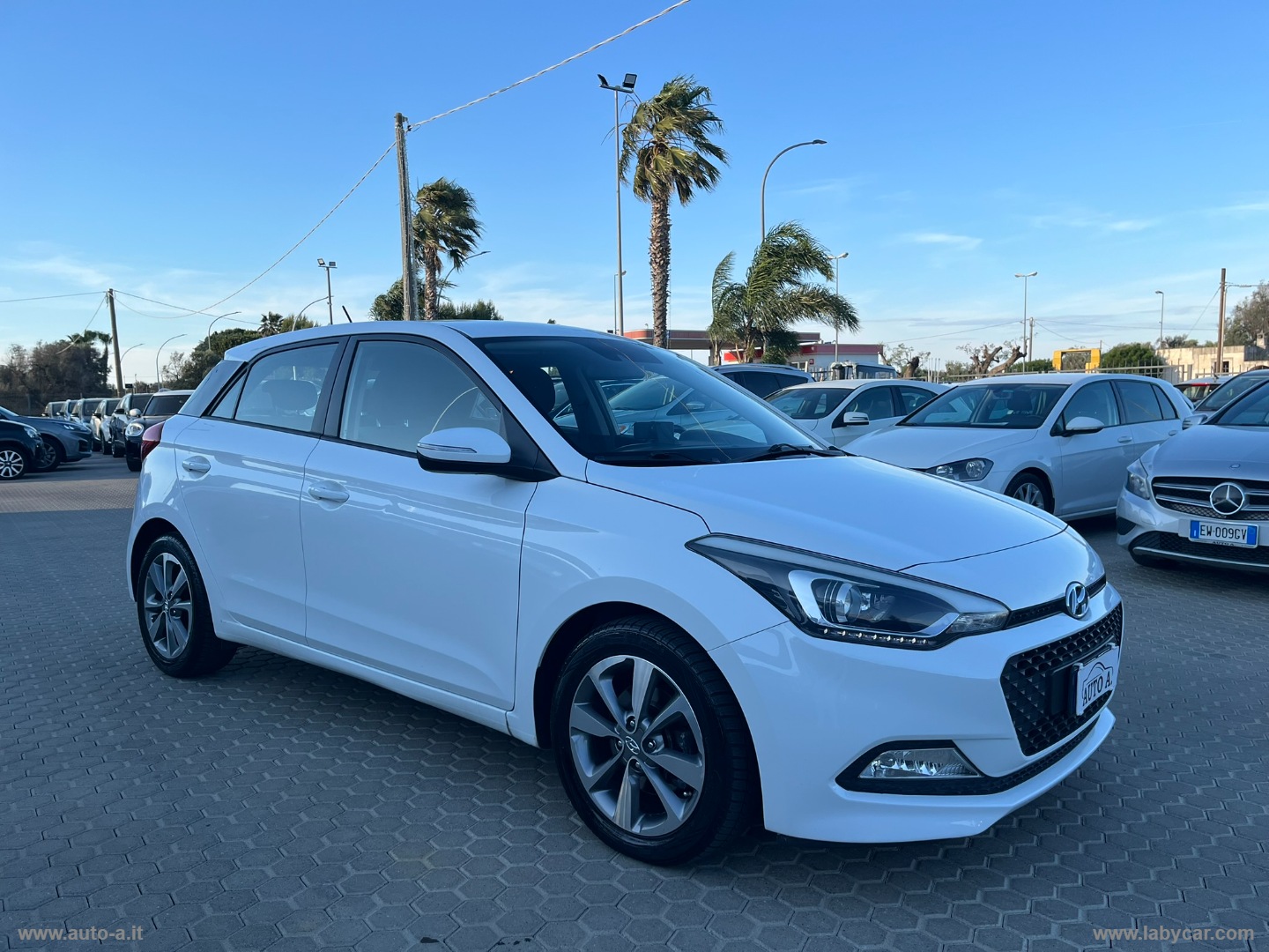 i20 1.1 CRDi 12V 5p. Style - immagine 3