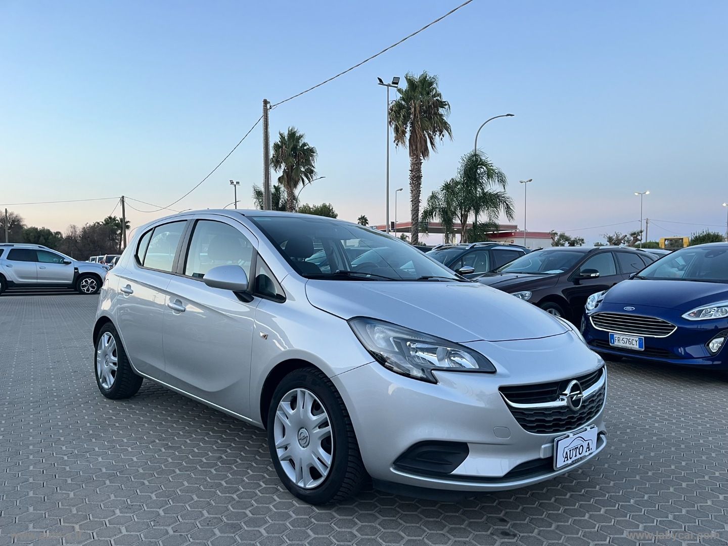 Corsa 1.2 5p. Innovation - immagine 3