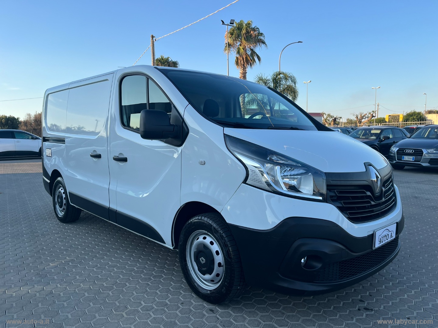 Trafic 1.6 dCi 125CV S&S Furgone 3 POSTI - immagine 3
