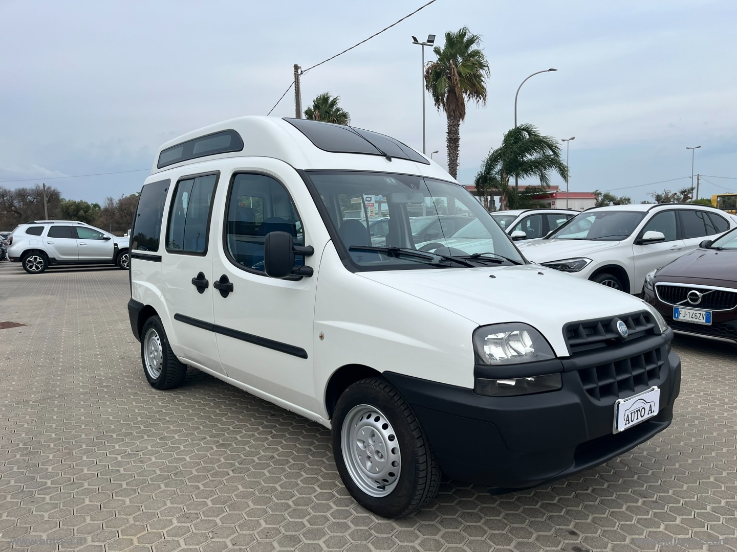 Doblò 1.3 MJT Dynamic TRASPORTO DISABILI - immagine 3