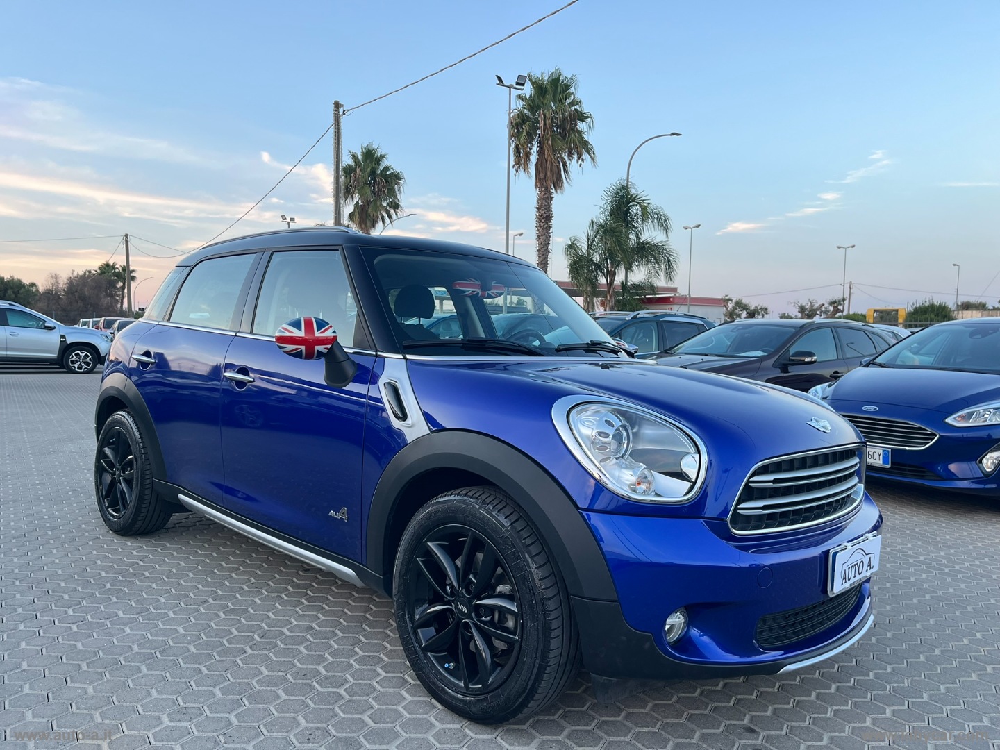 Mini Cooper D Business Countryman ALL4 - immagine 3