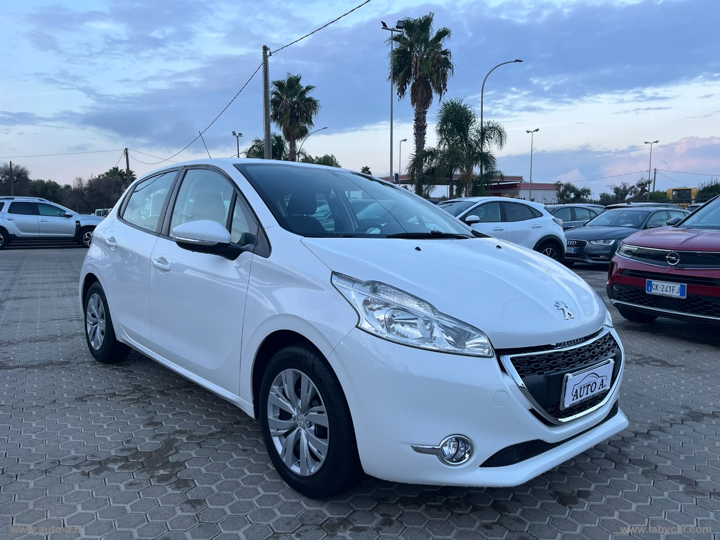 208 1.4 HDi 68 CV 5p. Active - immagine 3