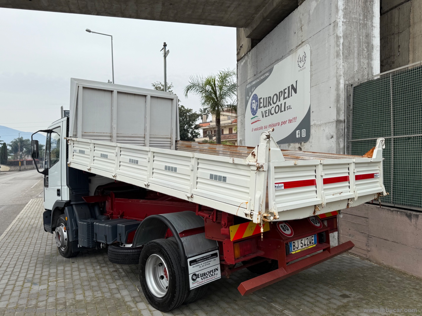EUROCARGO 100E15 RIBALTABILE RIB A CARRELLO - immagine 3
