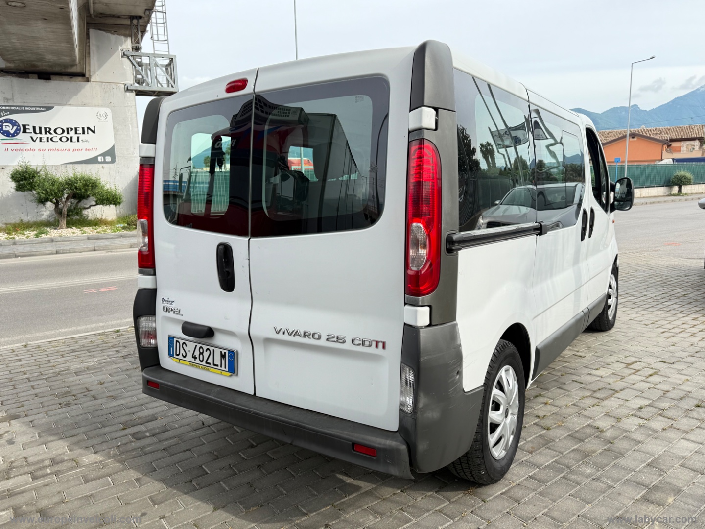 Vivaro 29 2.5 CDTI PC Combi 9 posti Fap - immagine 3