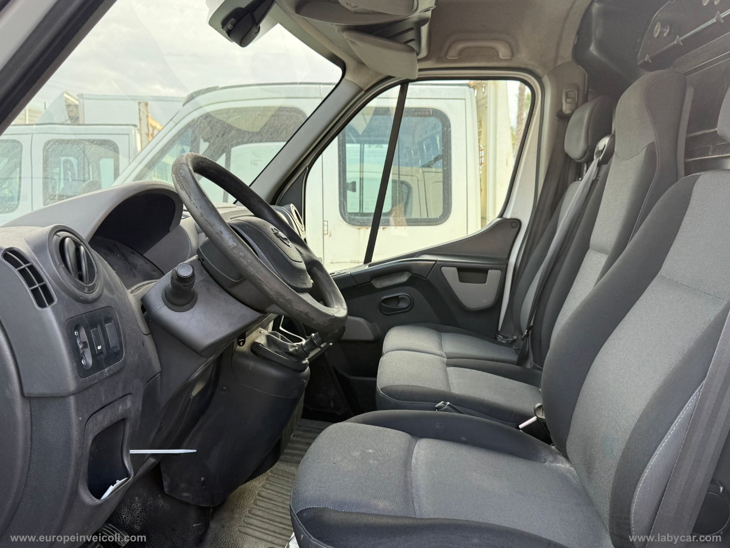 NV400 28 2.3 dCi 125 PC-TN MOTORE FUSO - immagine 3