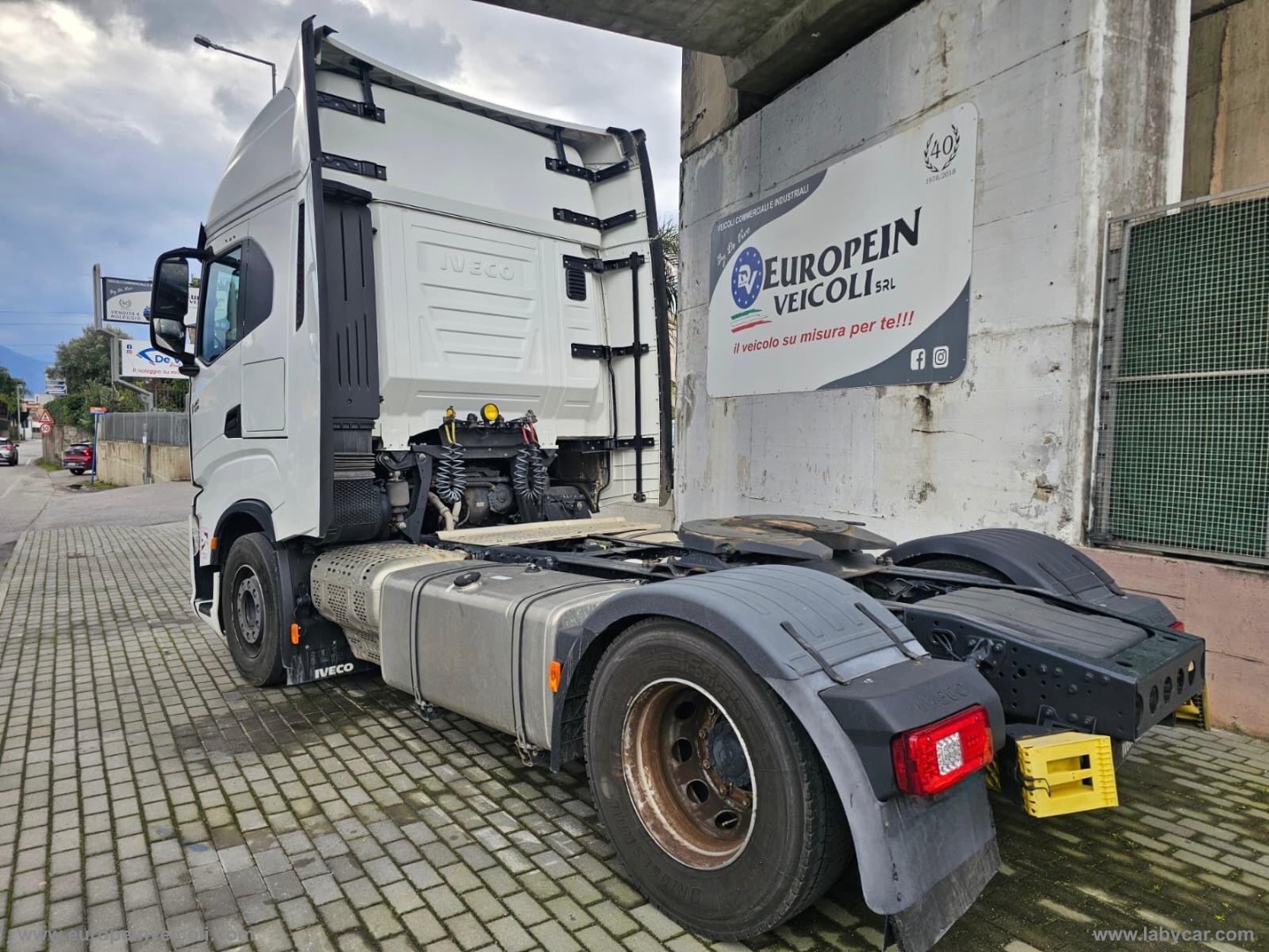STRALIS S-WAY 510 TRATTORE - immagine 3